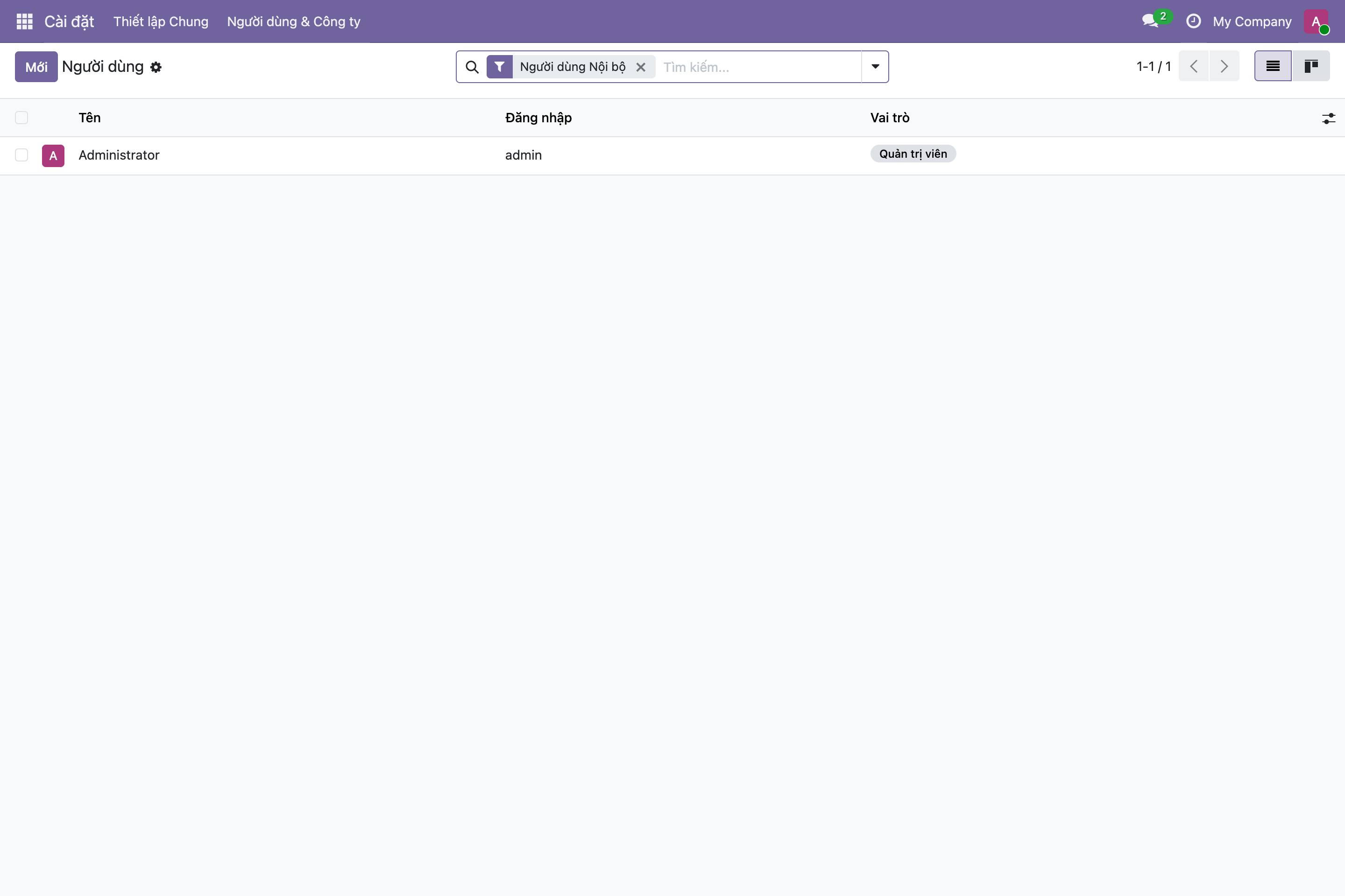 Danh sách Người dùng trong Odoo, một dòng Administrator với đăng nhập admin và vai trò Quản trị viên