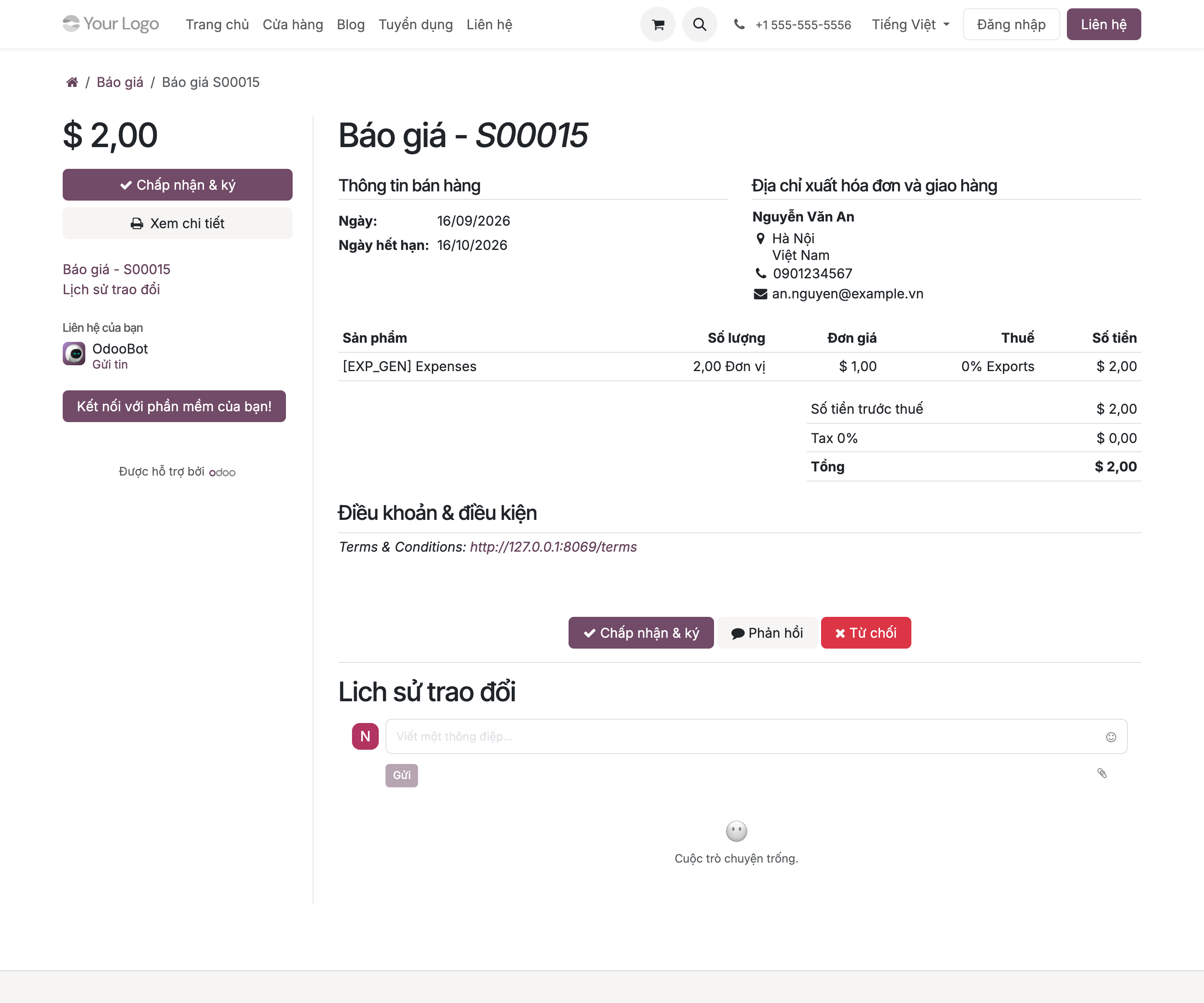 Trang báo giá S00015 trên cổng khách hàng của Odoo, có nút Chấp nhận và ký màu tím nổi bật, cùng nút Phản hồi và Từ chối; hiển thị thông tin báo giá, sản phẩm, tổng tiền và địa chỉ khách Nguyễn Văn An