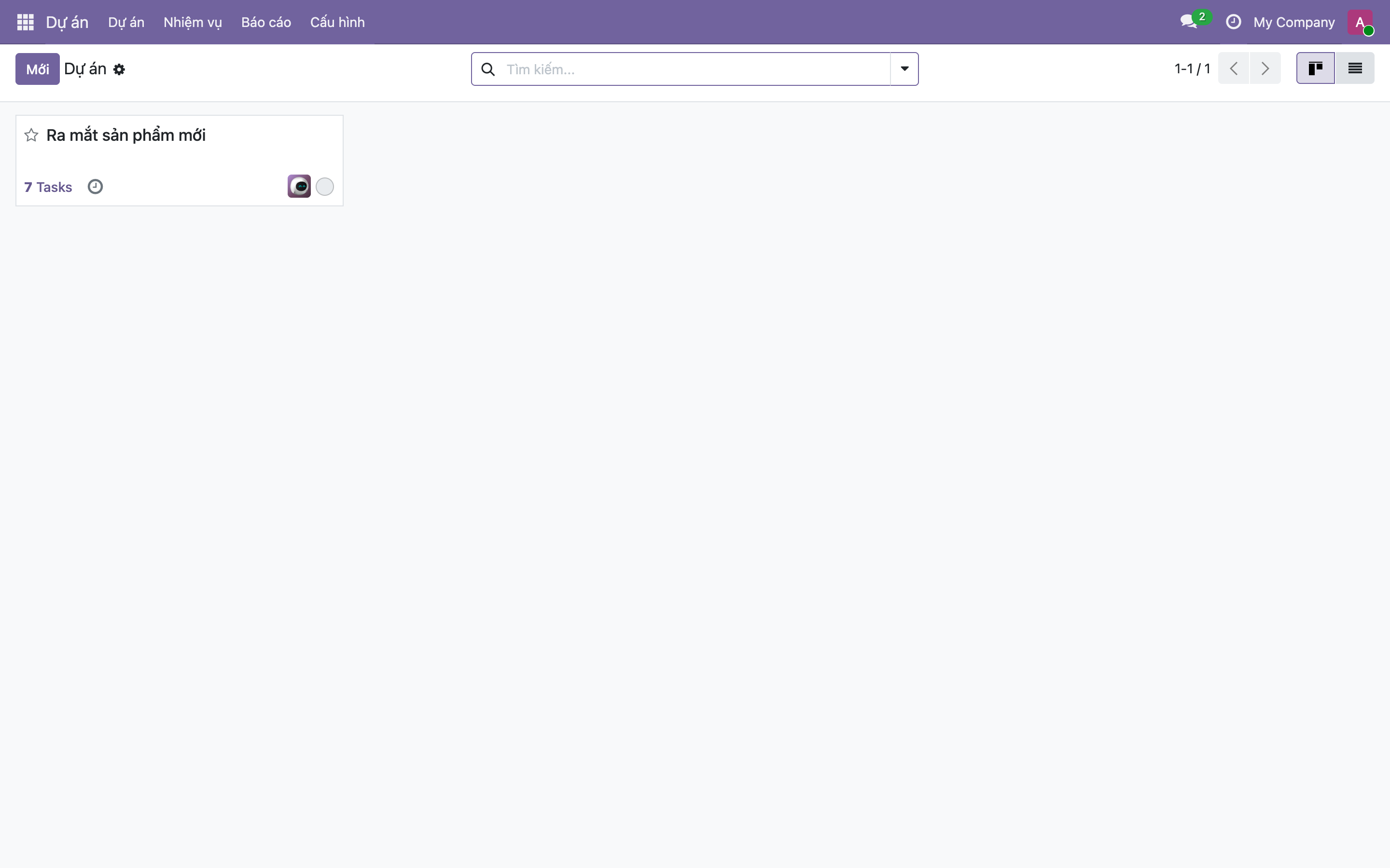 Màn hình app Dự án bày mỗi dự án thành một tấm thẻ Kanban, thẻ Ra mắt sản phẩm mới ghi 7 Tasks